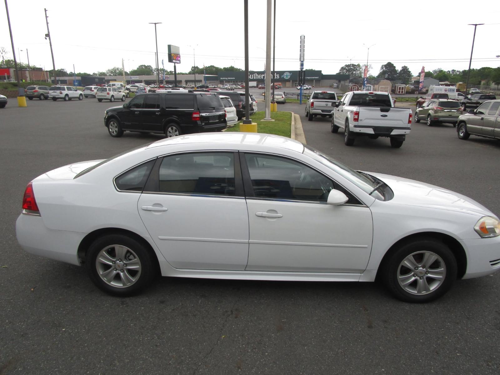 2013 WHITE Chevrolet Impala (2G1WF5E39D1) , located at 1814 Albert Pike Road, Hot Springs, AR, 71913, (501) 623-1717, 34.494228, -93.094070 - Photo #2